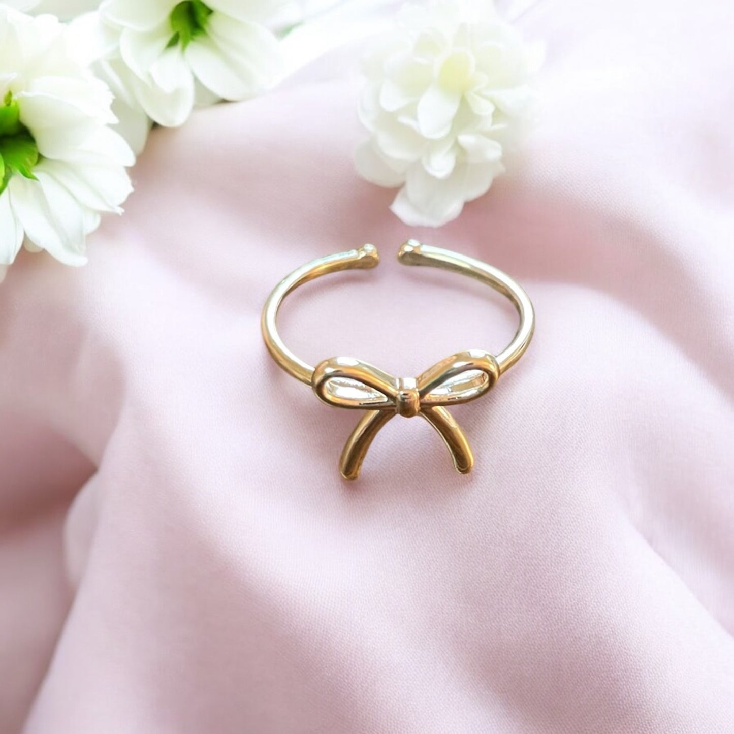 Delicate Bow Ring