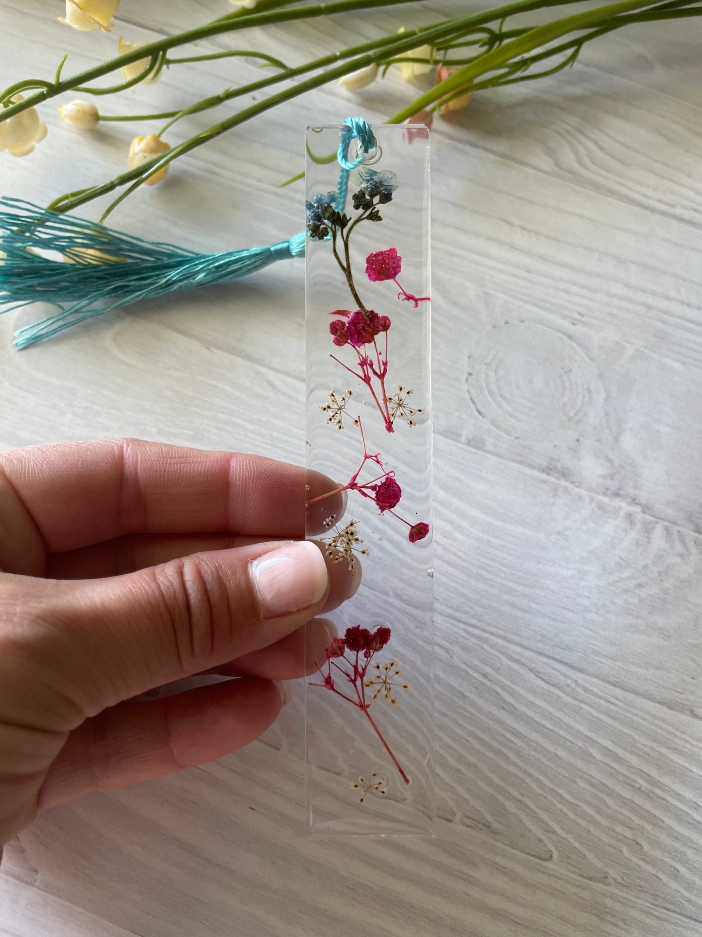 Pressed Flower Resin Bookmark – Full-Size Botanical Bookmark with Spring Florals