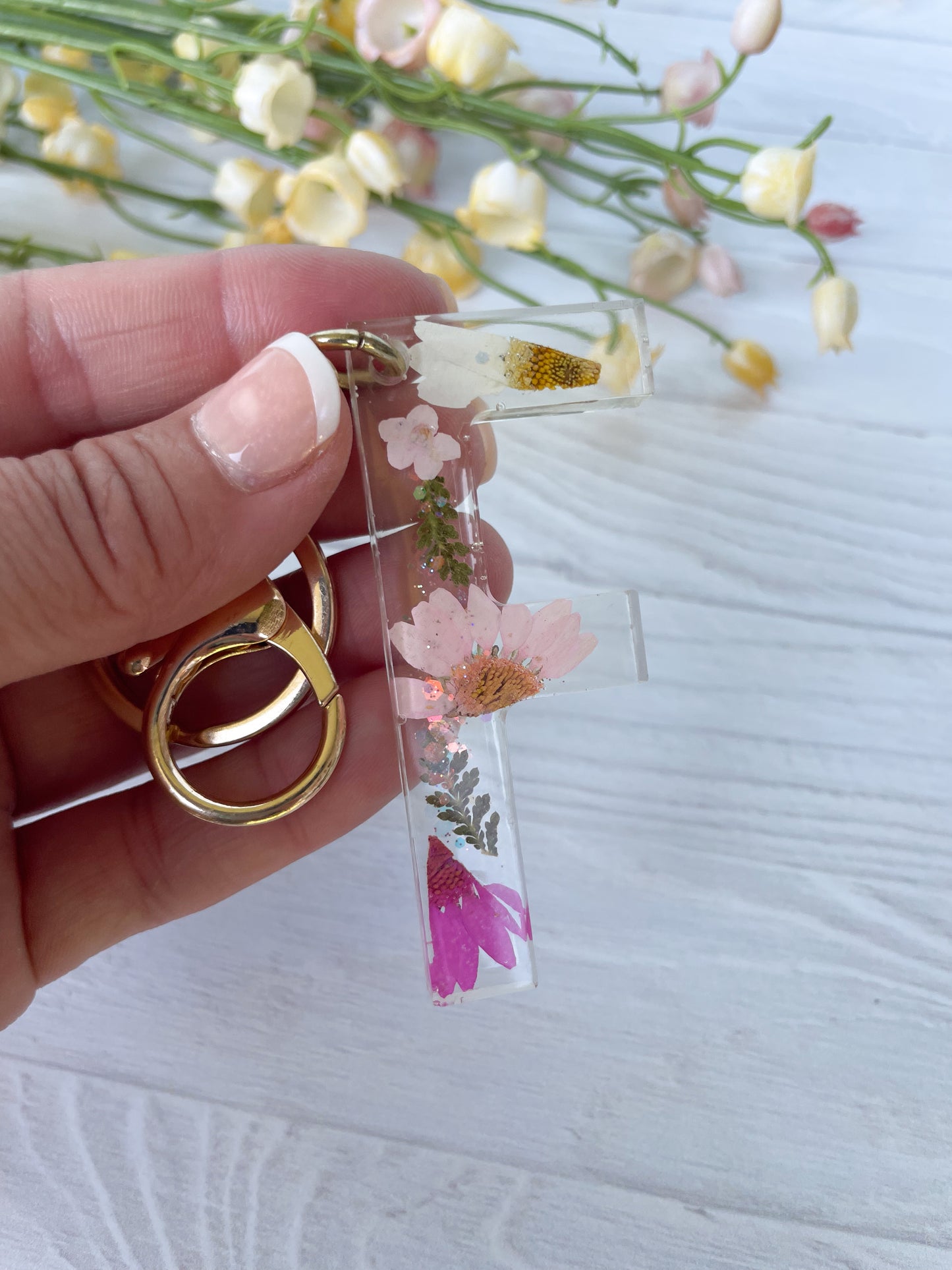Clear Wildflower Keychain Letter