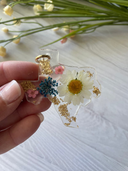Spring Texas Floral Resin Keychain – One-of-a-Kind Pressed Flower Art