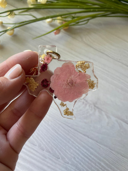 Spring Texas Floral Resin Keychain – One-of-a-Kind Pressed Flower Art