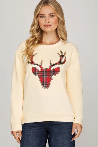 🎁 Reindeer Plaid Sparkle Cream Sweatshirt – Festive Cozy Pullover